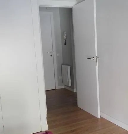 Stayingirona.mistela * ז'ירונה